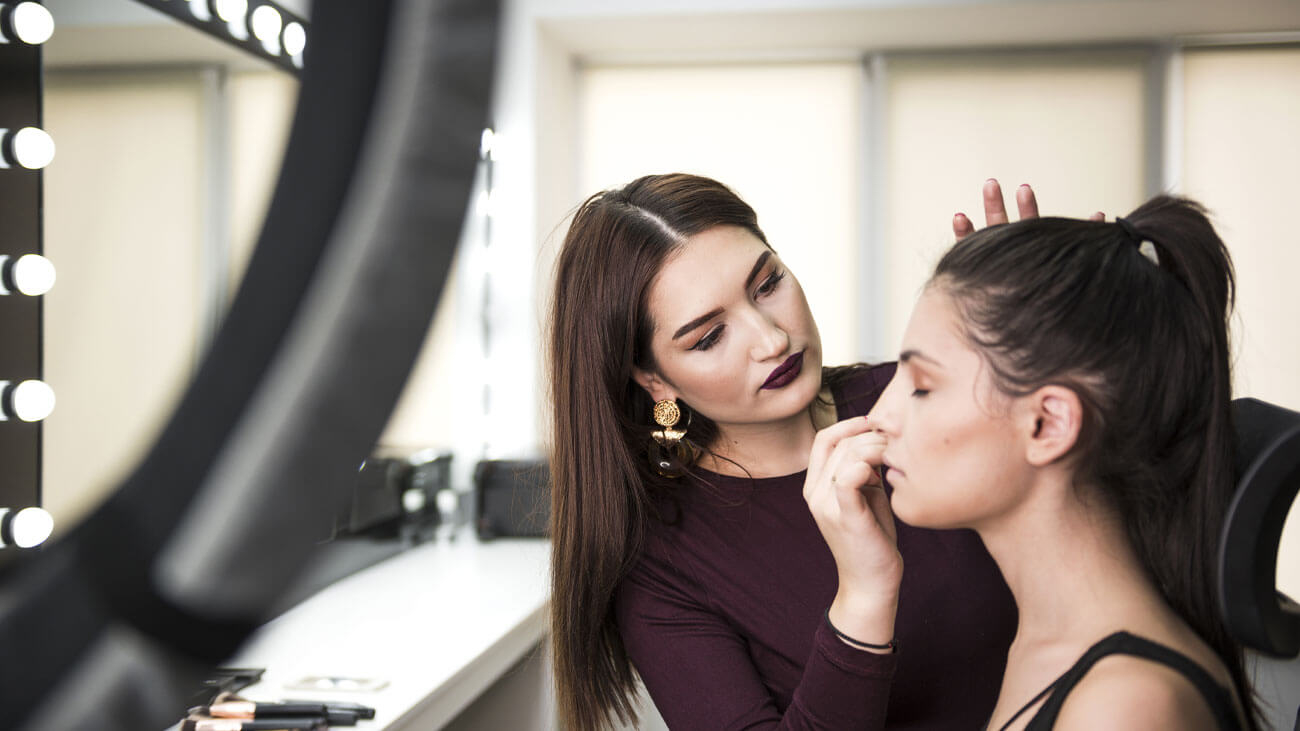 makeup course
